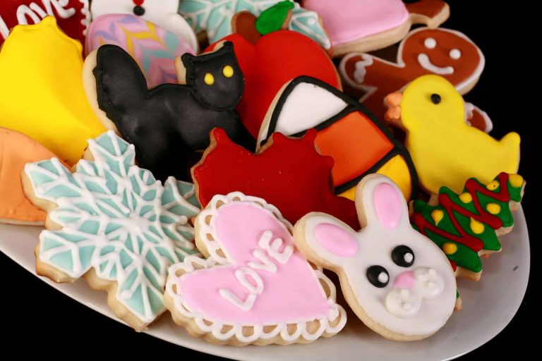 Using Custom Sugar Cookies to Showcase Your Brand's Style